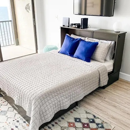 Ocean Sands 1105